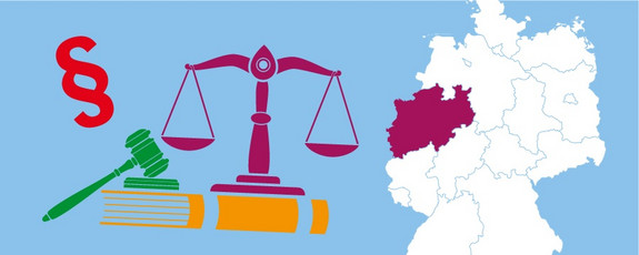 Illustration: Symbole für Recht, darunter eine Waage, sowie eine Deutschlandkarte mit dem hervorgehobenen Bundesland NRW